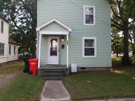 815 Beech St in Elizabeth City, NC - Building Photo