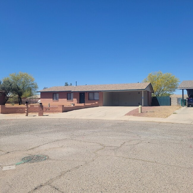 property at 6662 S Iberia Ave