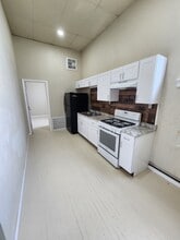 208 E Main St in Ada, OK - Building Photo - Building Photo