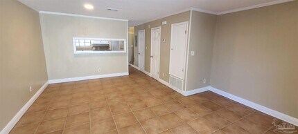 7250 Hilburn Rd in Pensacola, FL - Building Photo - Building Photo