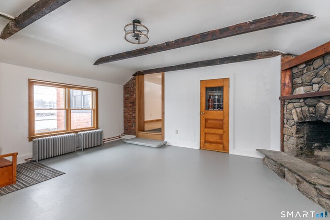 14 Browns Ln in North Canaan, CT - Building Photo - Building Photo