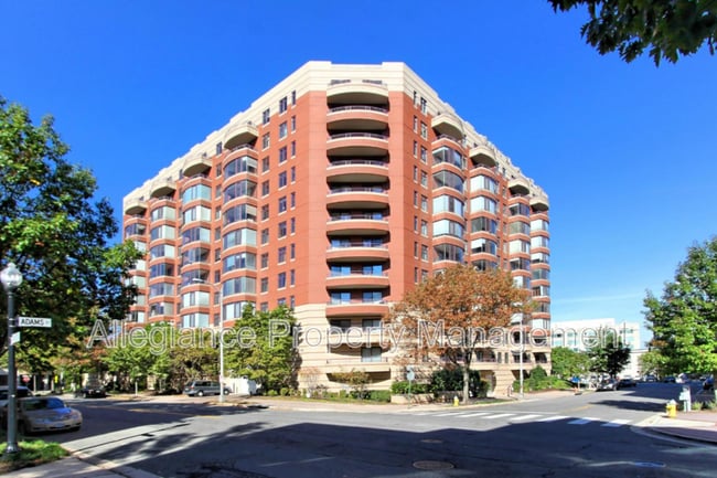 property at 2400 Clarendon Blvd