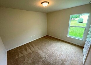 15475 SW 34th Ave in Ocala, FL - Building Photo - Building Photo