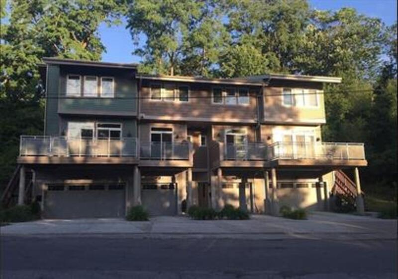 2874 W 11th St in Cleveland, OH - Building Photo