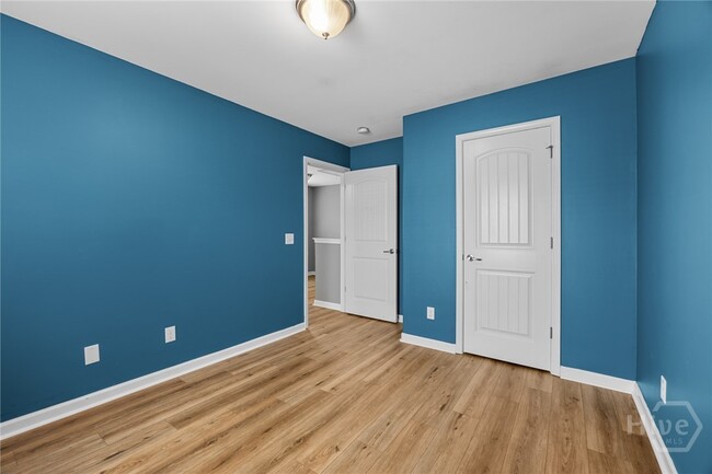 property at 194 Chapel Lake S