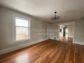 743 Academy St in Kalamazoo, MI - Building Photo - Building Photo