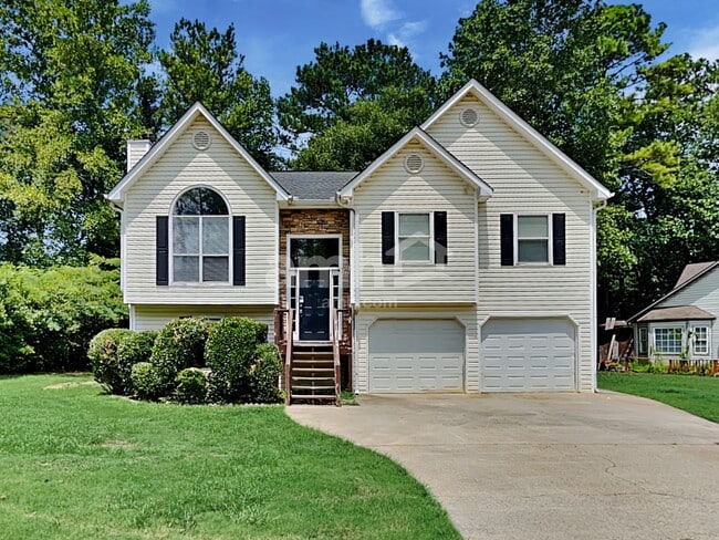 property at 1021 Whispering Woods Dr