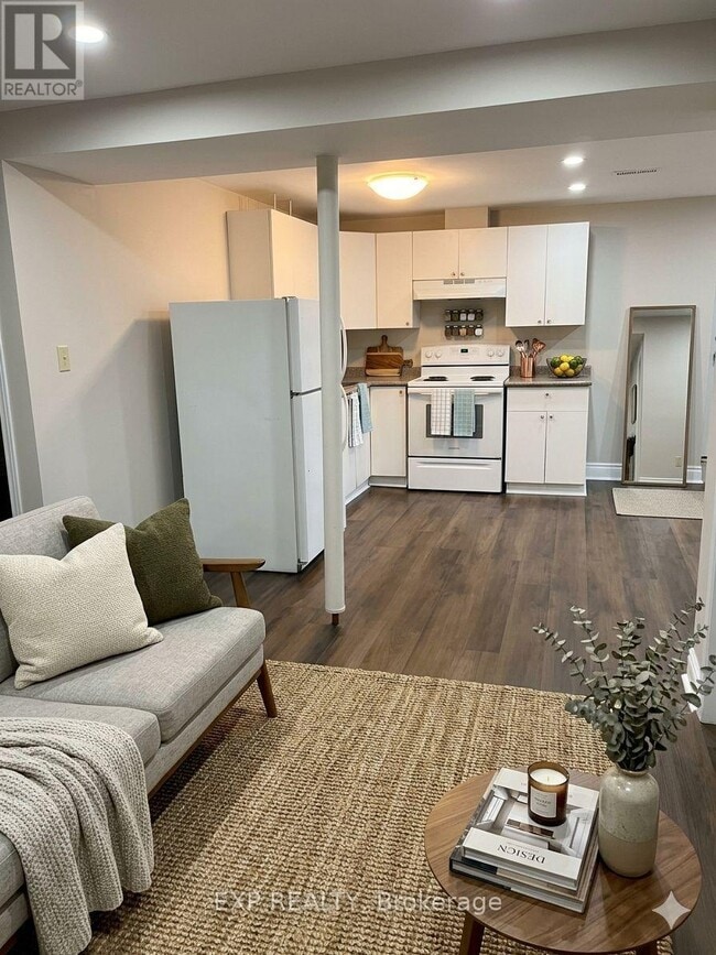 property at 14 Griffiths Dr