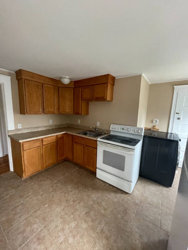 5 Concord Terrace in Framingham, MA - Building Photo - Building Photo