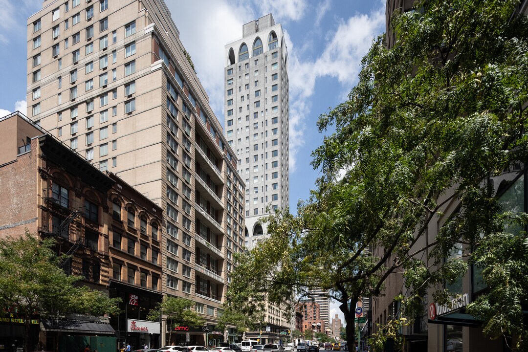 180 E 88th St in New York, NY - Foto de edificio