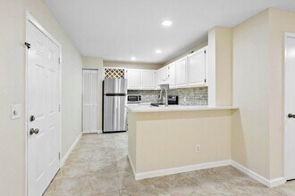 1885 Palm Cove Blvd in Delray Beach, FL - Building Photo - Building Photo