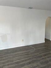 1999 NW 2nd St in Miami, FL - Building Photo - Building Photo