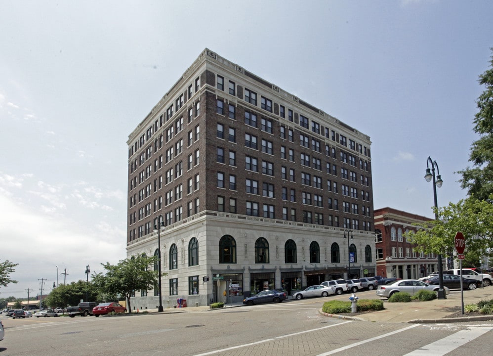 The New Southern Building in Jackson, TN - Building Photo