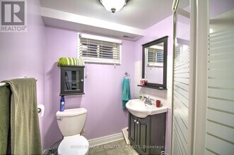 2015 Fontwell Crescent in Mississauga, ON - Building Photo - Building Photo