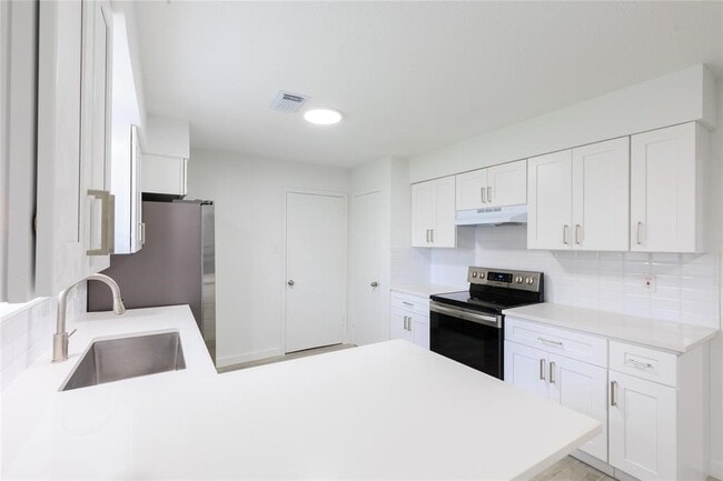 2510 Straight Creek Dr in Houston, TX - Building Photo - Building Photo