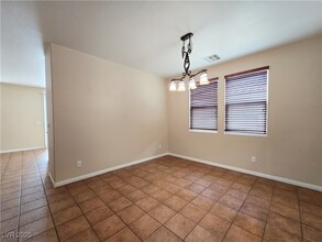 8652 Painted Horseshoe St in Las Vegas, NV - Building Photo - Building Photo