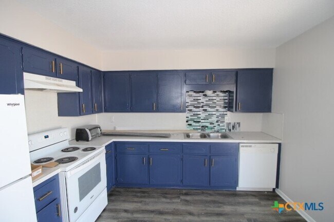 2102 Hunt Dr, Unit D in Killeen, TX - Foto de edificio - Building Photo