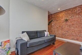 14 Westland Ave in Boston, MA - Foto de edificio - Building Photo