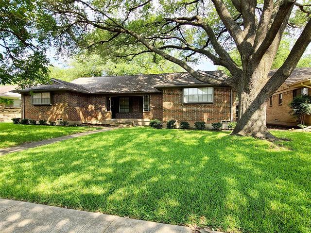7544 Brentcove Cir in Dallas, TX - Foto de edificio