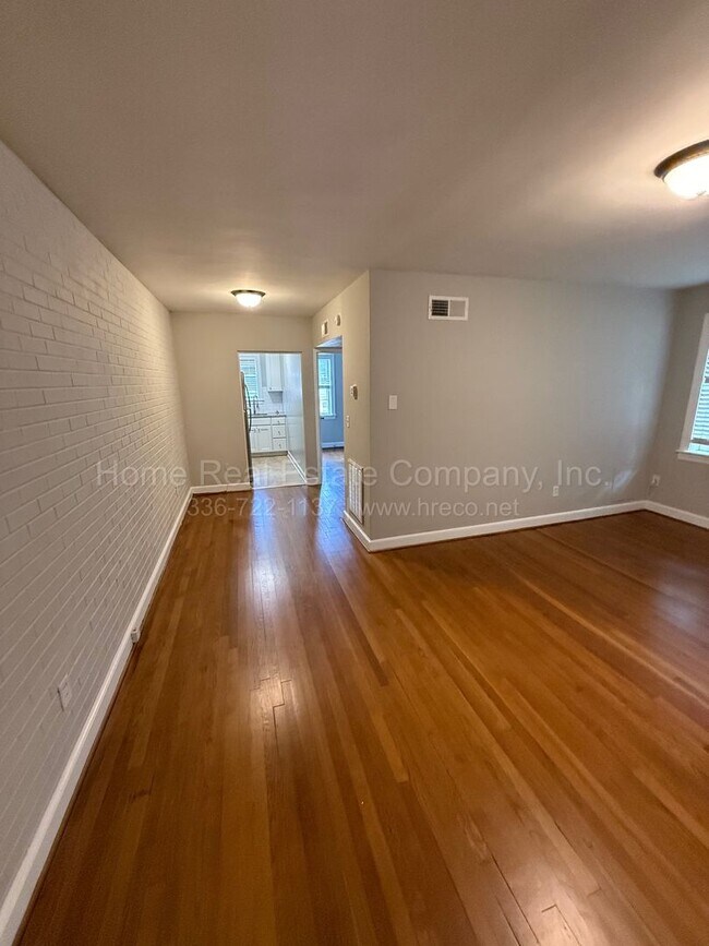 805 W End Blvd in Winston-Salem, NC - Building Photo - Building Photo