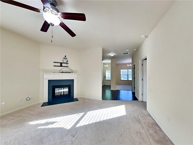 1324 Little Hampton Dr in Lawrenceville, GA - Building Photo - Building Photo