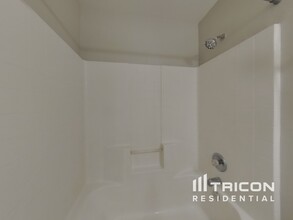 20825 Marlin St in Orlando, FL - Building Photo - Building Photo