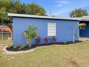 2901 Garden Terrace NE in Palm Bay, FL - Building Photo - Building Photo