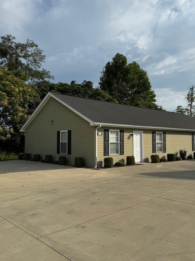 143 School Side Dr, Unit 143A Schoolside Drive