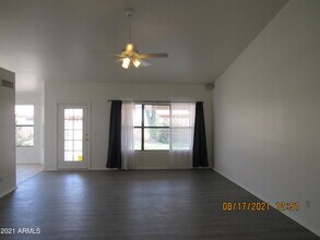 4516 W Behrend Dr in Glendale, AZ - Building Photo - Building Photo