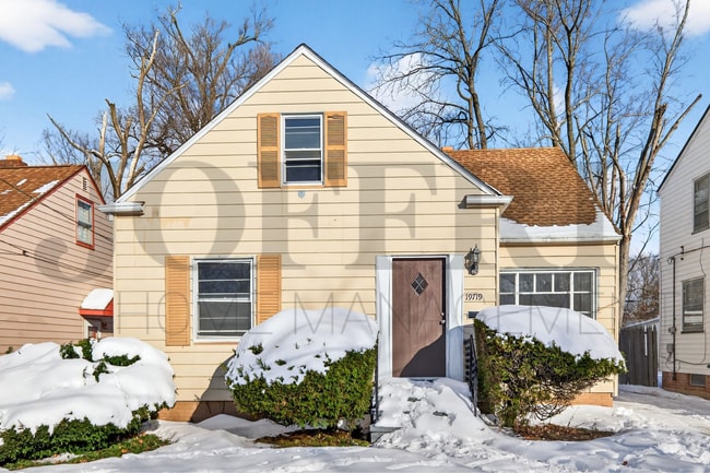 property at 19719 Sunset Dr