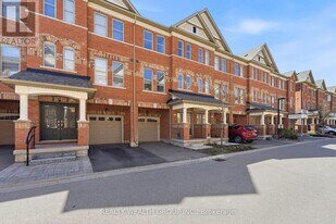 7 City Park Cir in Vaughan, ON - Building Photo