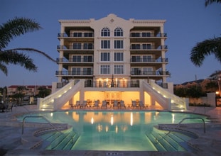 202 Windward Passage in Clearwater, FL - Building Photo - Building Photo