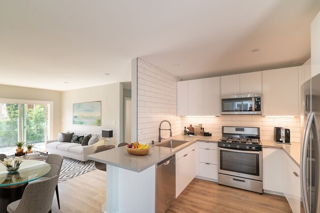 4511-4517 Prospect Ave