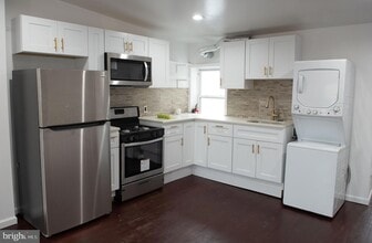 1720 S 4th St in Philadelphia, PA - Building Photo - Building Photo