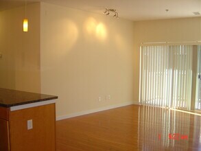 849 Westgate Ave, Unit LoopLiving in University City, MO - Building Photo - Building Photo