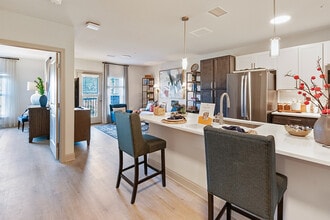 Arbella at Bramble Hill in Worcester, MA - Foto de edificio - Building Photo