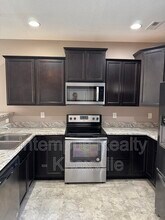 2415 Flannery Way in Powell, TN - Building Photo - Building Photo