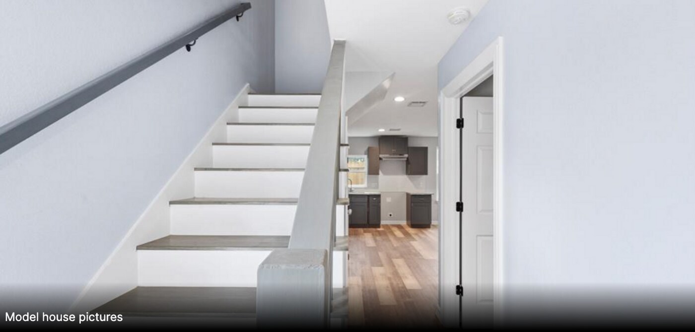 8218 Crestview Dr in Houston, TX - Building Photo