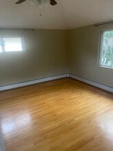 70 Bayview Ave in Staten Island, NY - Building Photo - Building Photo