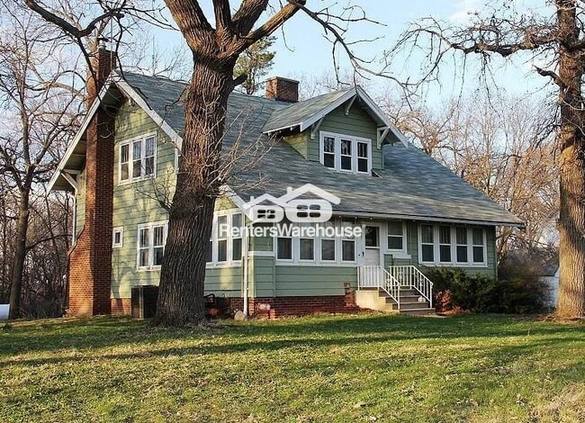 property at 26874 Sportsman's Club Rd