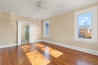 134 Washington Ave in Suffern, NY - Building Photo - Building Photo