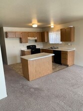 4126-4132 Sherman Ln in Carson City, NV - Building Photo - Building Photo