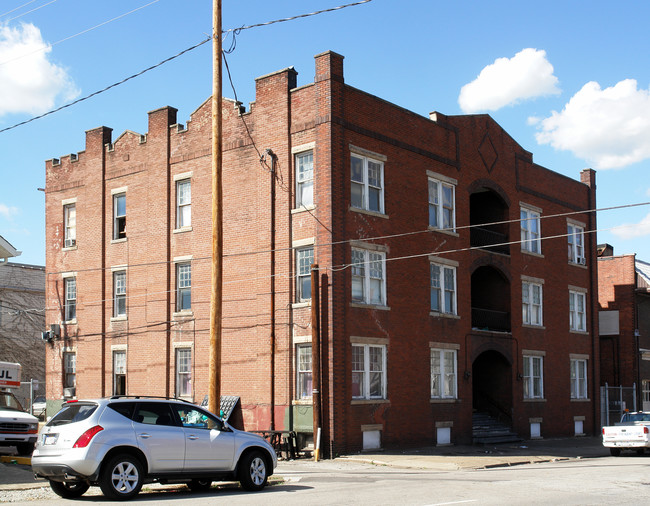 419 4th St in Huntington, WV - Building Photo - Building Photo