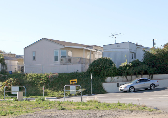 Bonita Vista Mobile Home Park in National City, CA - Building Photo - Building Photo