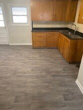 3 Colonial Ave, Unit 2 in Thompson, CT - Building Photo - Building Photo