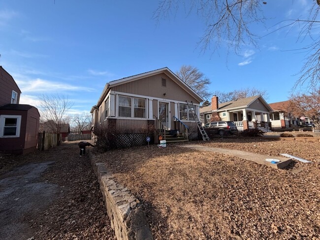 property at 538 S Hardy Ave