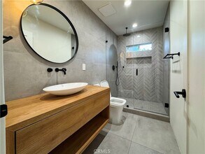 22539 Dolorosa St in Los Angeles, CA - Building Photo - Building Photo