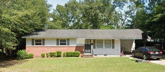 1118 Cynthia Dr in Dothan, AL - Building Photo