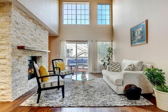 9403 Southern Hills Cir in Lone Tree, CO - Building Photo - Building Photo