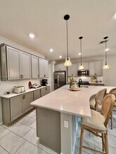 8296 Cadre Noir Rd in Wellington, FL - Building Photo - Building Photo